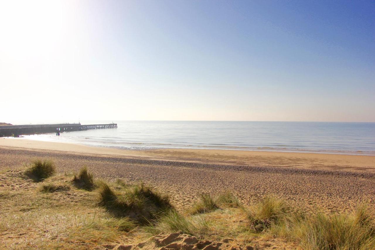 Romantic Flint Cottage On The Suffolk Coast ساكسموندهام المظهر الخارجي الصورة