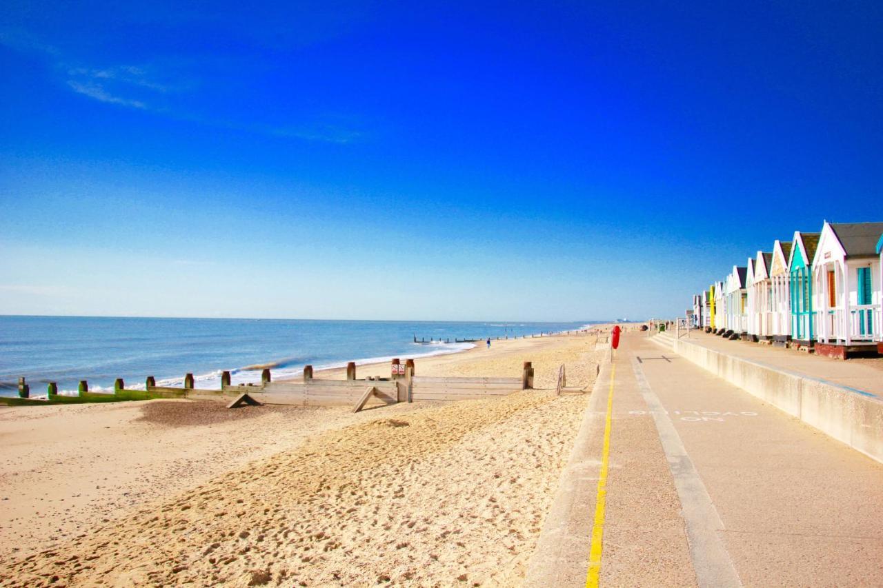 Romantic Flint Cottage On The Suffolk Coast ساكسموندهام المظهر الخارجي الصورة